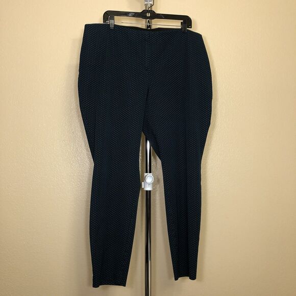 Women’s Dress Pants Alfani Black With Blue Shell Pattern Size 20W Elastic Wrist - Picture 1 of 12
